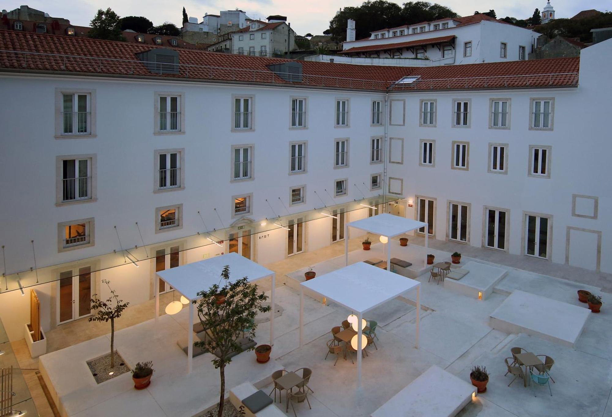Hotel Convento Do Salvador Lisbon Room photo